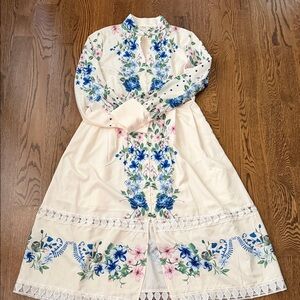 Sunday Up cream and blue floral midi dress large